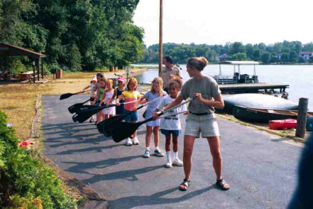 Sarah Buell and Martin Gutelius leading canoe class at Sippo Lake Park